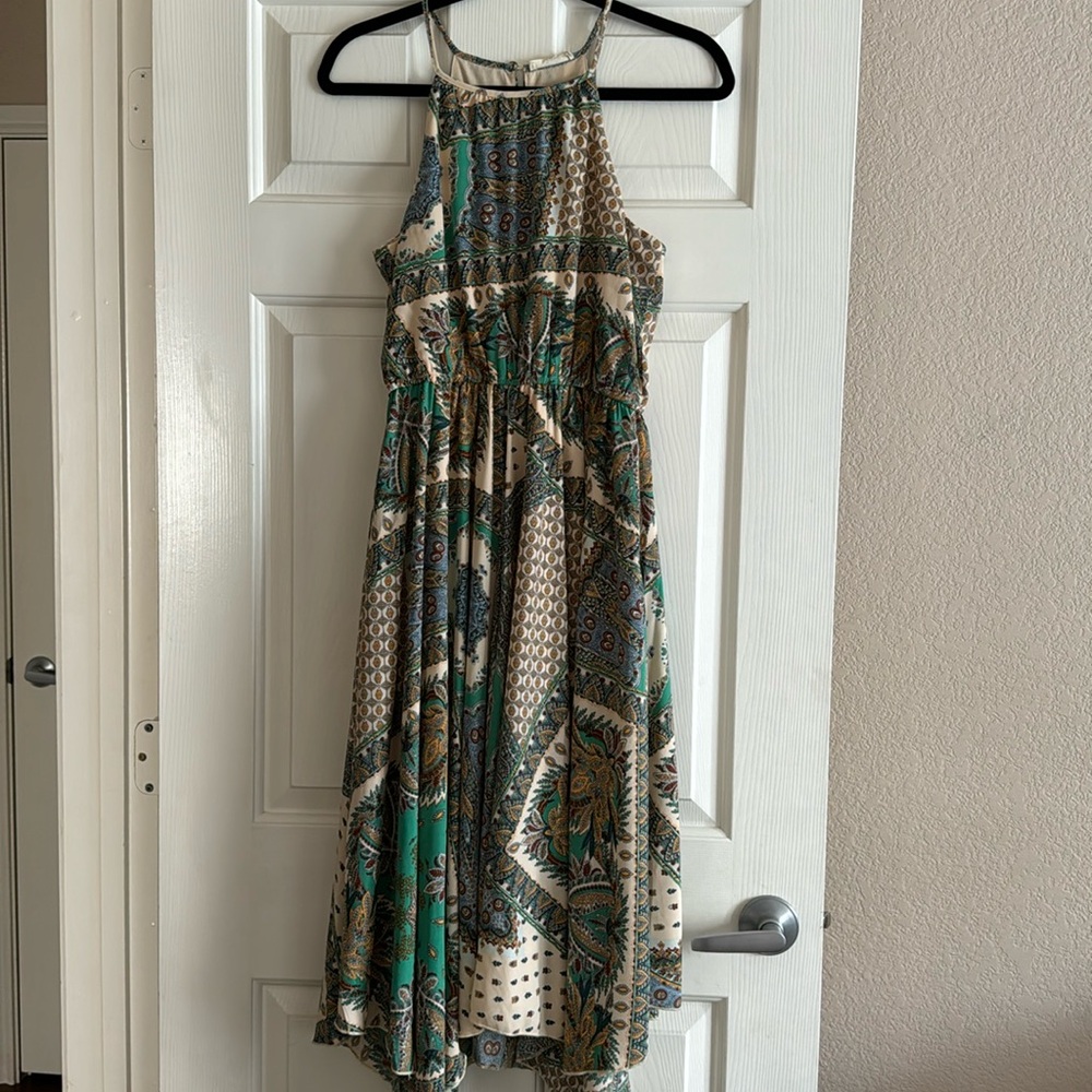 NWT Easel Halter Dress